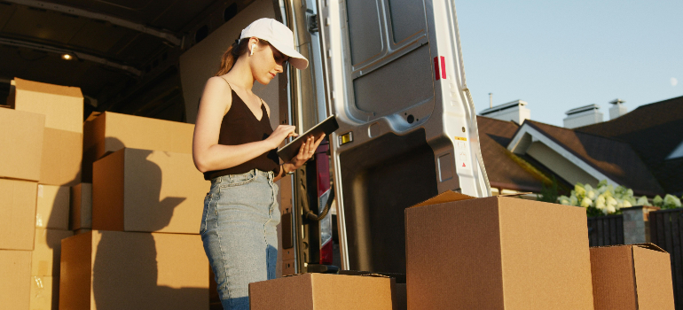 one of the Shavano Park movers doing inventory