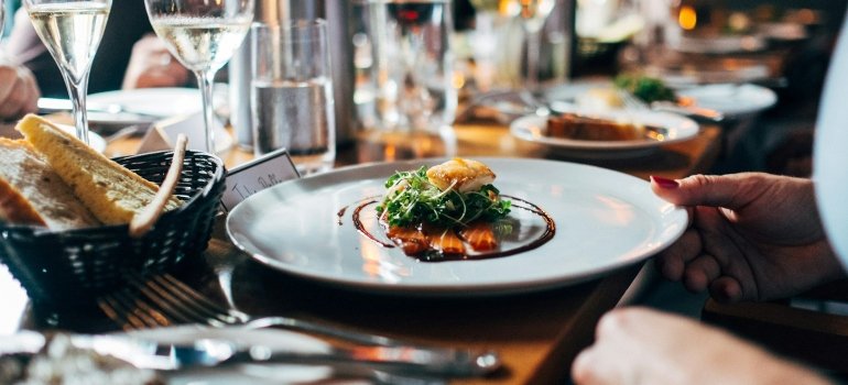 Picture of a table at a nice restaurant 